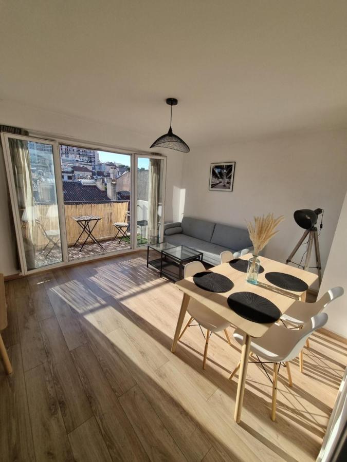 Appartement De Charme Au Coeur De Марсель Экстерьер фото